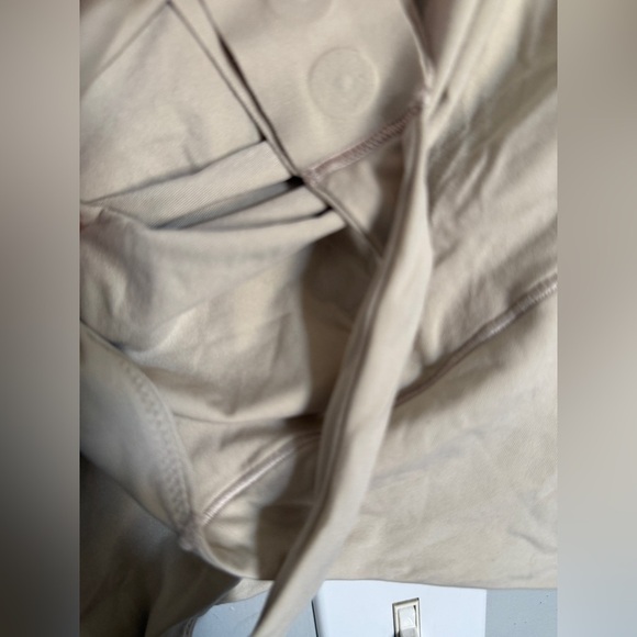 Lululemon Wundermost Short Sleeve Bodysuit - Picture 3 of 6